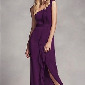 VERA WANG LONG ONE-SHOULDER BRIDESMAID DRESS